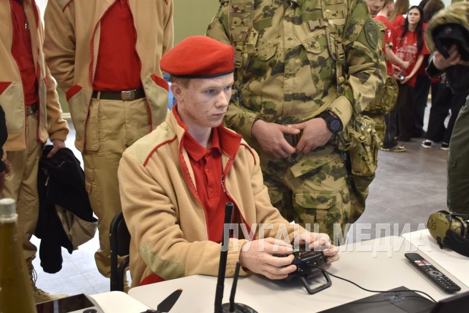 Мероприятие «Всегда на страже», посвященное Дню войск национальной гвардии Российской Федерации, состоялось в Марковском районном Доме культуры Мероприятие «Всегда на страже», посвященное Дню войск национальной гвардии Российской Федерации, состоялось в Марковском районном Доме культуры