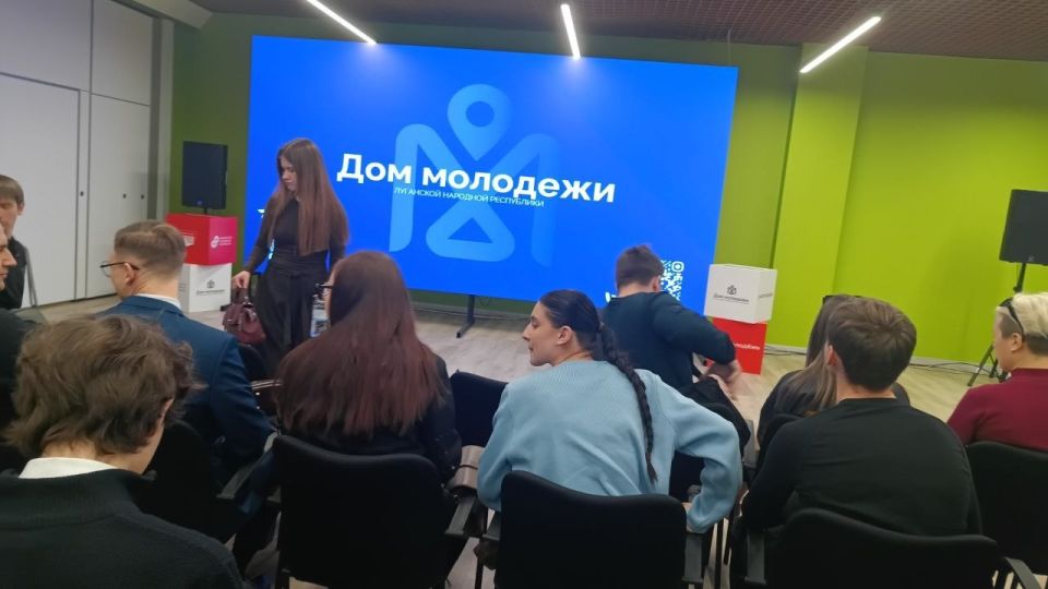 Студенческий актив города делает шаг к новым возможностям! Студенческий актив города делает шаг к новым возможностям!