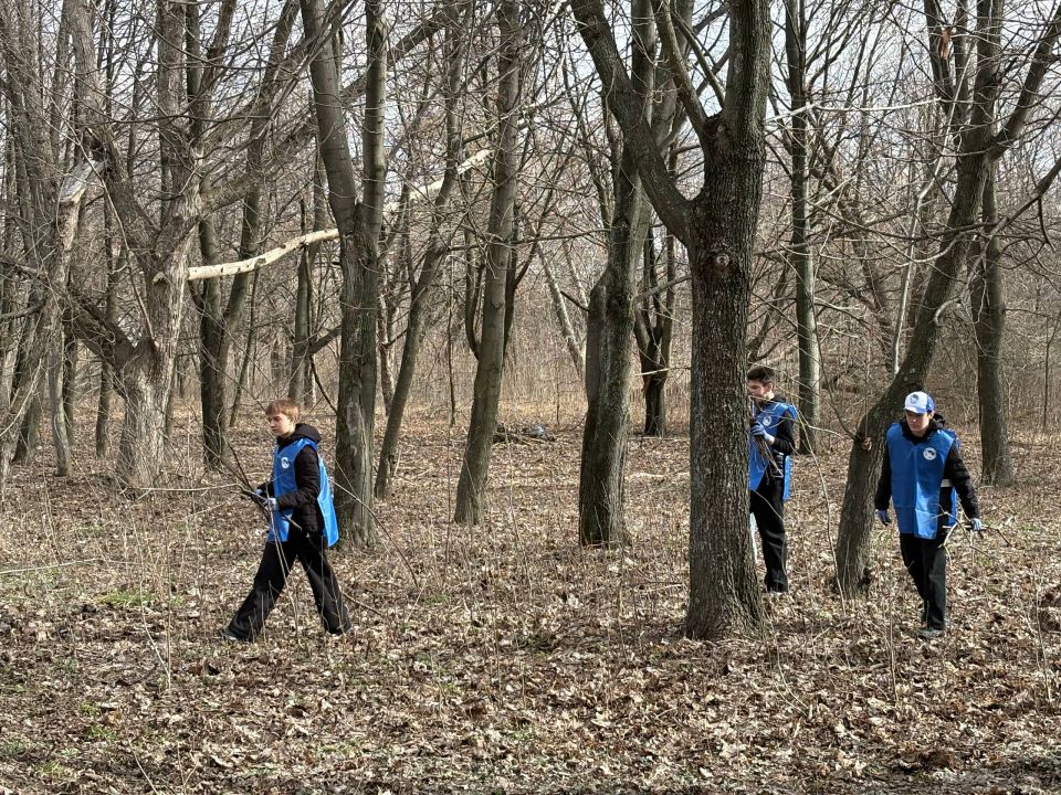 Сергей Соловьев: Сегодня наш город объединило общее дело — общегородской субботник Сергей Соловьев: Сегодня наш город объединило общее дело — общегородской субботник