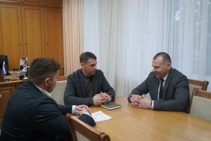 Встретился с представителями региона-шефа