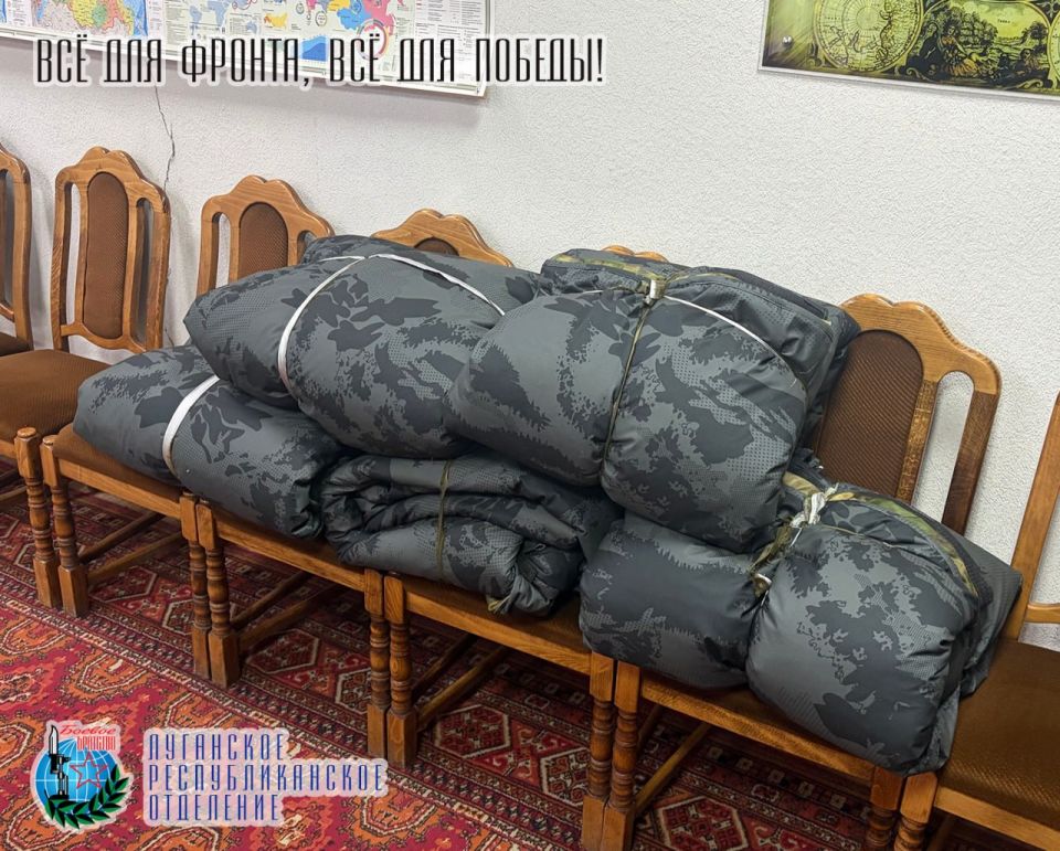 18 марта Юрий Резанов руководитель Луганского республиканского отделения «БОЕВОГО БРАТСТВА», депутат Народного Совета Луганской Народной Республики, совместно с Игорем Рябушкиным депутатом Народного Совета Луганской Народной... 18 марта Юрий Резанов руководитель Луганского республиканского отделения «БОЕВОГО БРАТСТВА», депутат Народного Совета Луганской Народной Республики, совместно с Игорем Рябушкиным депутатом Народного Совета Луганской Народной...