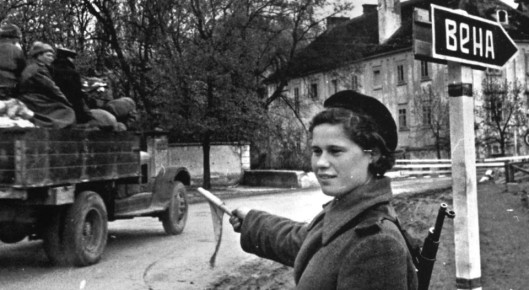 29 марта. 1945. Войска маршала Толбухина, преследуя противника, вступили в Австрию 1936, 90 лет назад