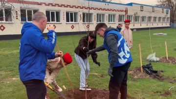 Леонид Пасечник: Несмотря ни на что, Луганская Народная Республика продолжает обустраивать мирную жизнь