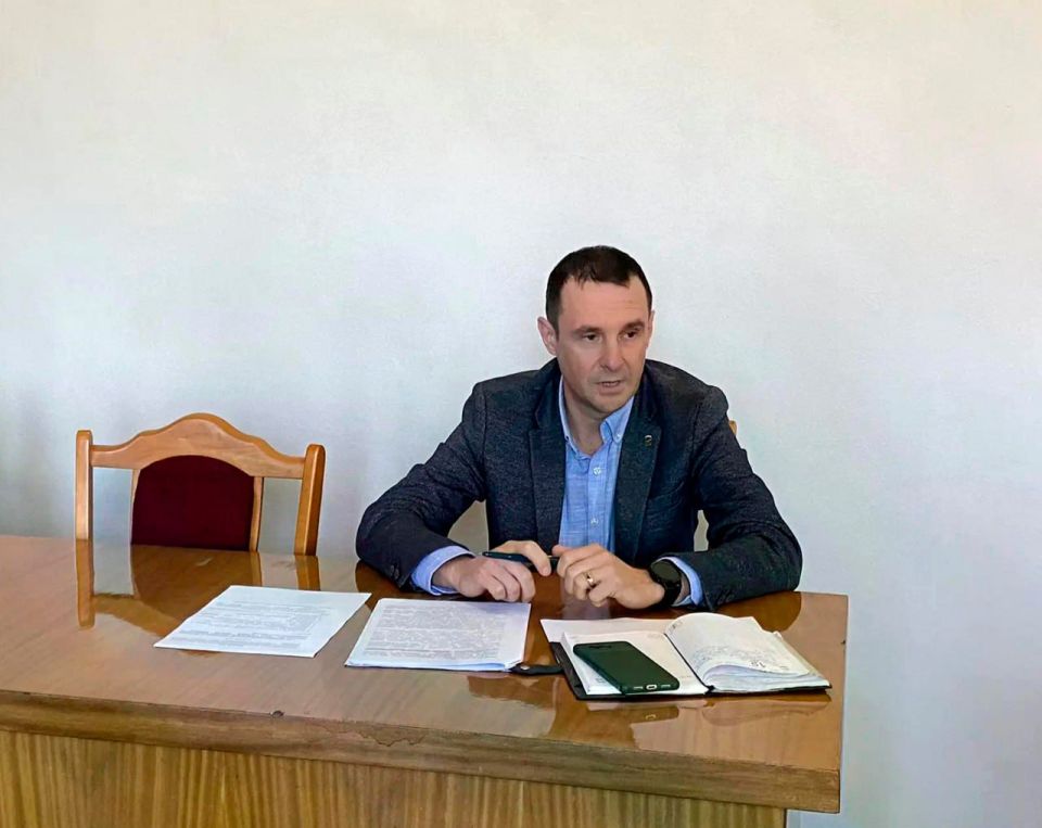Под председательством главы Антрацитовского муниципального округа Сергея Саенко в местной Администрации состоялось заседание комиссии по предупреждению и ликвидации чрезвычайных ситуаций и обеспечению пожарной безопасности Под председательством главы Антрацитовского муниципального округа Сергея Саенко в местной Администрации состоялось заседание комиссии по предупреждению и ликвидации чрезвычайных ситуаций и обеспечению пожарной безопасности