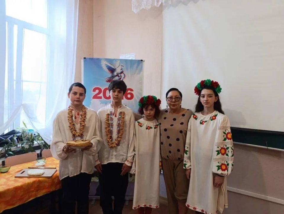 Дети из Успенской средней школы №1 посетили Самсоновский учебно-воспитательный комплекс №33 Дети из Успенской средней школы №1 посетили Самсоновский учебно-воспитательный комплекс №33