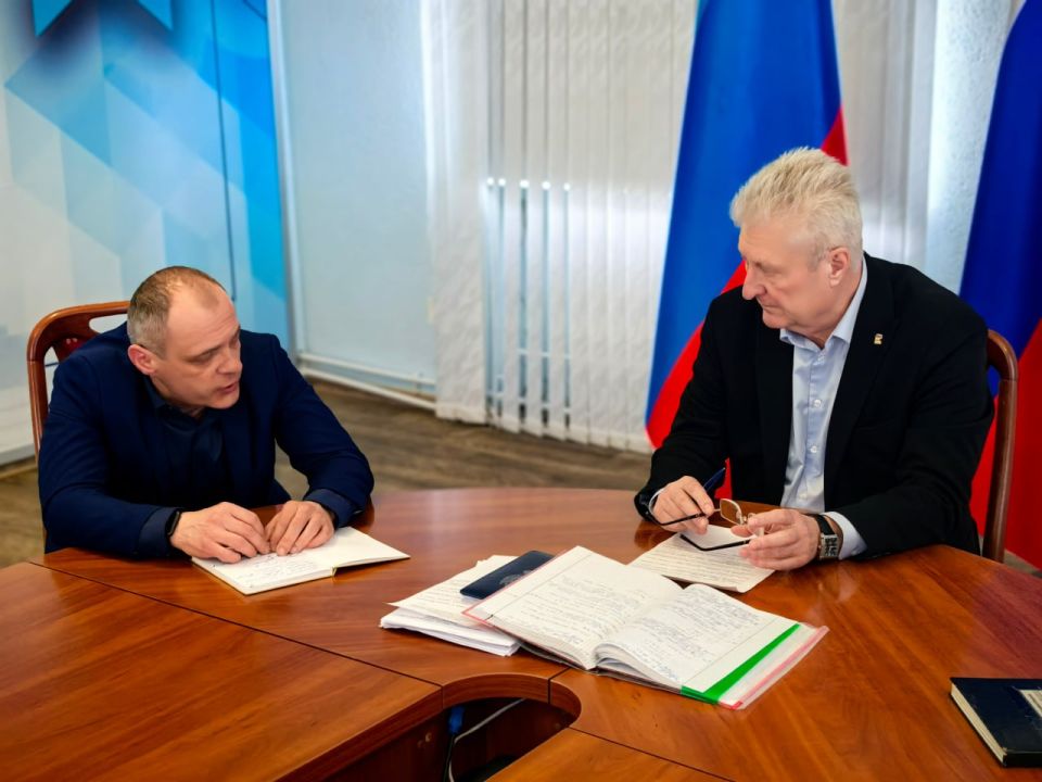 Сергей Козенко: Сегодня провел расширенное аппаратное совещание с руководителями структурных подразделений Администрации, начальниками управления и отделов по жизнеобеспечению населенных пунктов округа Сергей Козенко: Сегодня провел расширенное аппаратное совещание с руководителями структурных подразделений Администрации, начальниками управления и отделов по жизнеобеспечению населенных пунктов округа