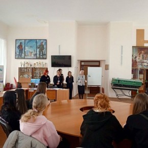 «Первый раз - не приговор»: в СШ № 26 состоялся важный разговор о чувствах и поддержке