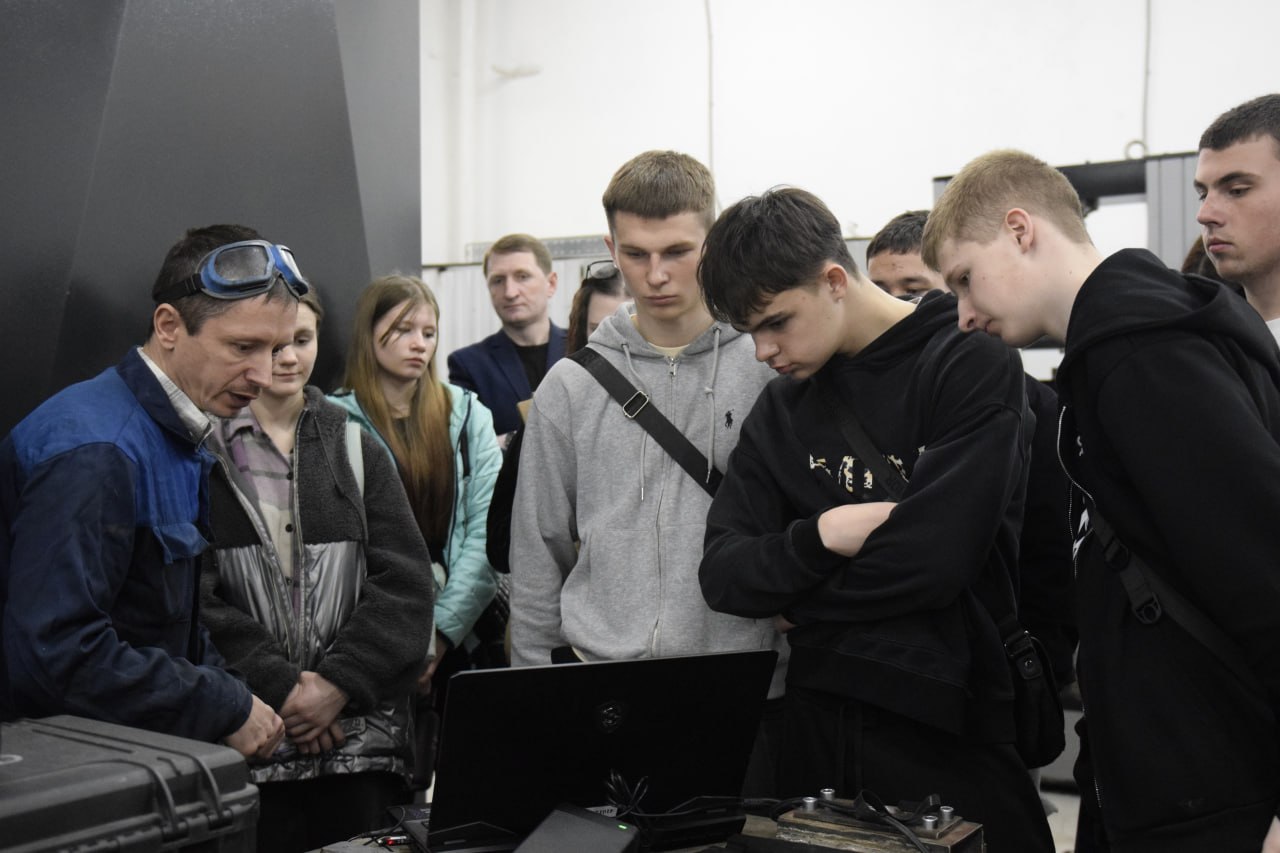 Донбасский государственный технический университет продолжает знакомить школьников с миром высшего образования в рамках профориентационного проекта «Университетские субботы»