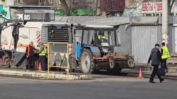 Реконструкция по улице Буденного в Луганске идет полным ходом