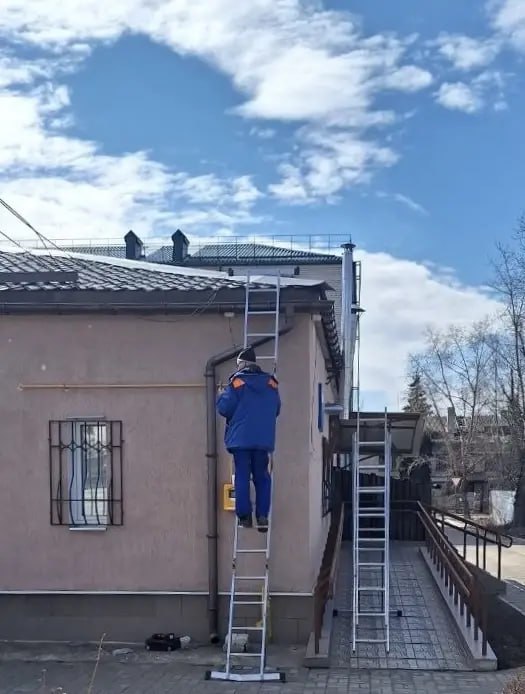 Волонтёры из Казани передали систему видеонаблюдения центру «Возрождение» в Рубежное