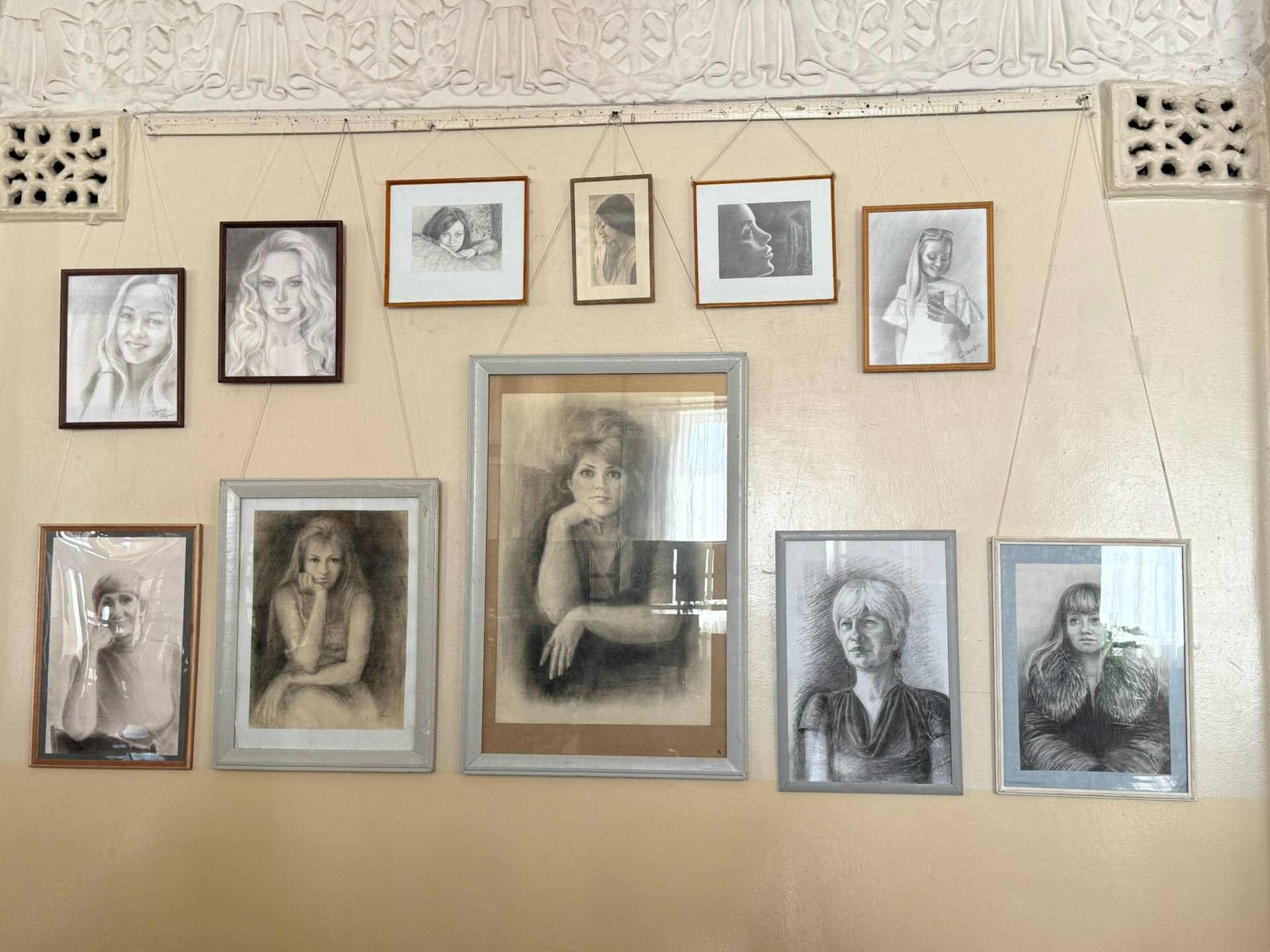 «Жизнь, рассказанная кистью» «Жизнь, рассказанная кистью»