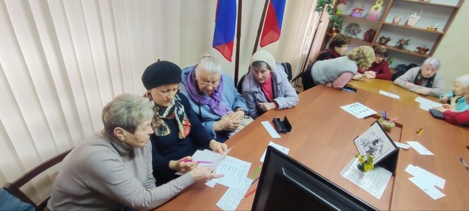 Викторину «Что? Где? Когда?» провели в Университете третьего возраста Викторину «Что? Где? Когда?» провели в Университете третьего возраста