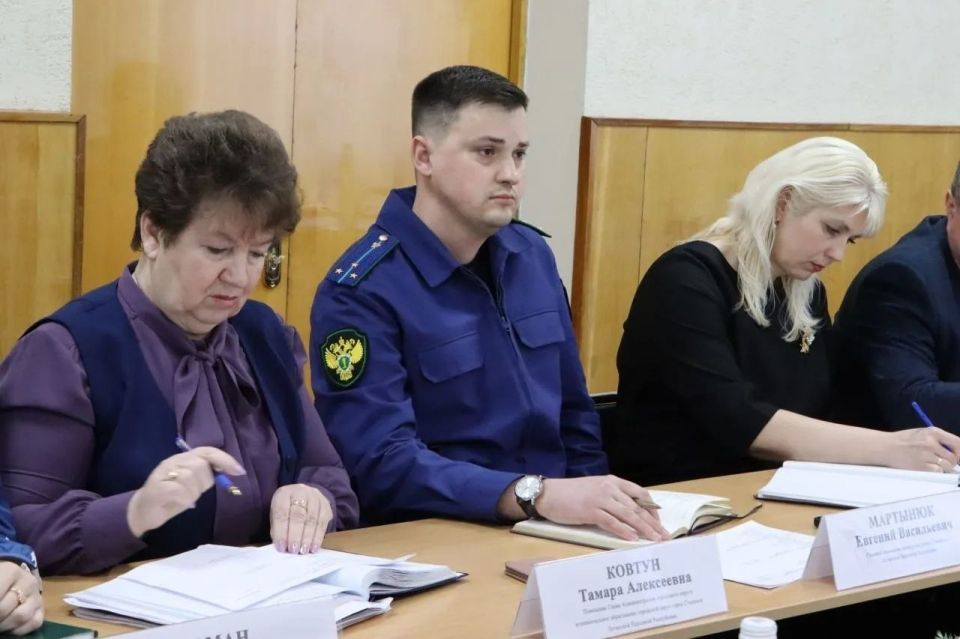 «Своих не бросаем»: как мы работаем с семьями героев в Стаханове «Своих не бросаем»: как мы работаем с семьями героев в Стаханове