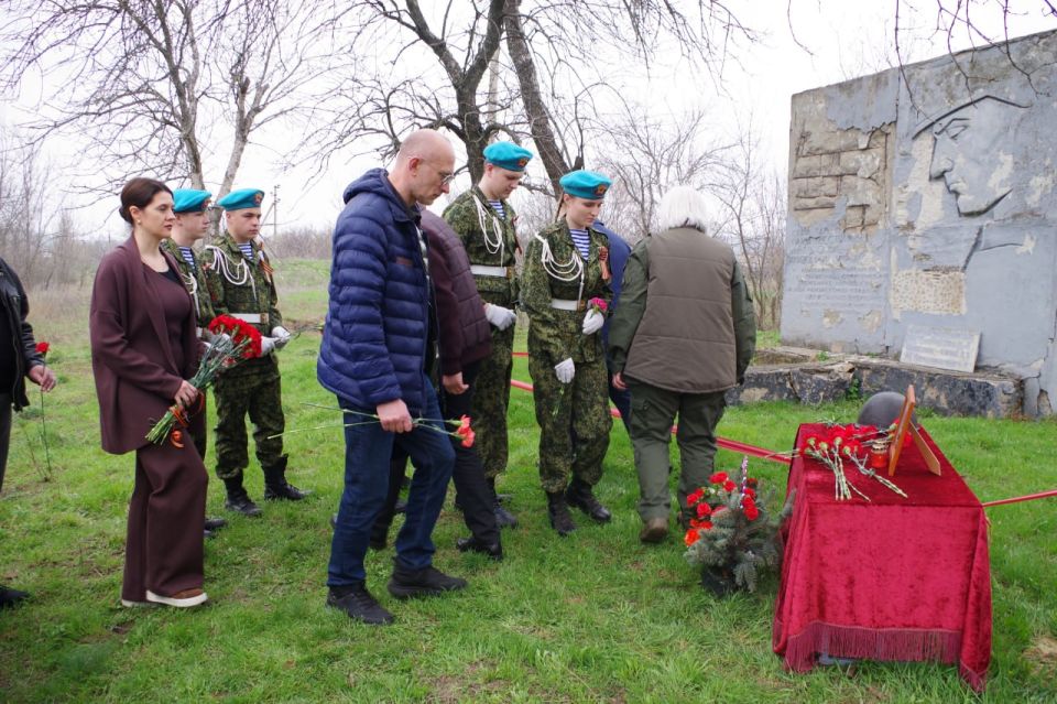 Сергей Крамаренко: В Славяносербске отметили 120-летие со дня рождения легендарного политрука Алексея Еременко Сергей Крамаренко: В Славяносербске отметили 120-летие со дня рождения легендарного политрука Алексея Еременко