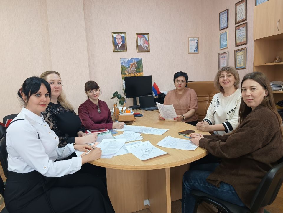 В Детской школе искусств №1 состоялось заседание методического объединения В Детской школе искусств №1 состоялось заседание методического объединения