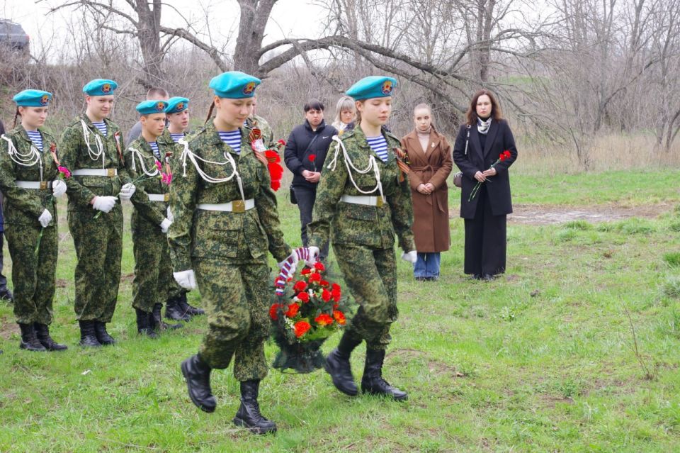 Сергей Крамаренко: В Славяносербске отметили 120-летие со дня рождения легендарного политрука Алексея Еременко Сергей Крамаренко: В Славяносербске отметили 120-летие со дня рождения легендарного политрука Алексея Еременко
