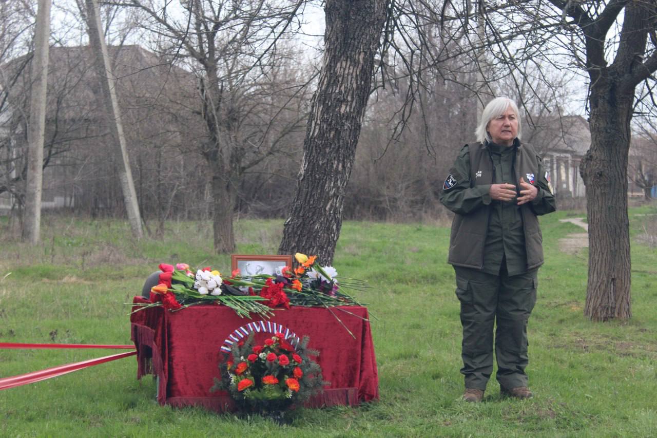 Светлана Гизай: Сегодня в Славяносербском округе приняла участие в цикле памятных мероприятий, посвященных 120-летию со дня рождения выдающегося политрука Алексея Гордеевича Еременко, чье имя стало синонимом мужества –...