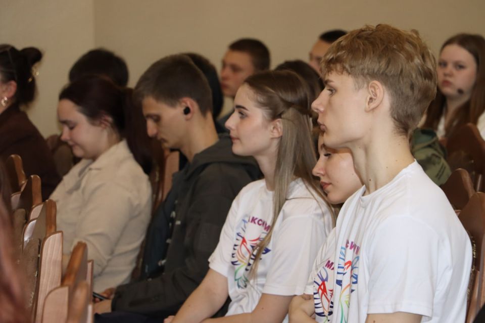 В Стаханове презентовали проект «Стахановский характер. Формула успеха» В Стаханове презентовали проект «Стахановский характер. Формула успеха»