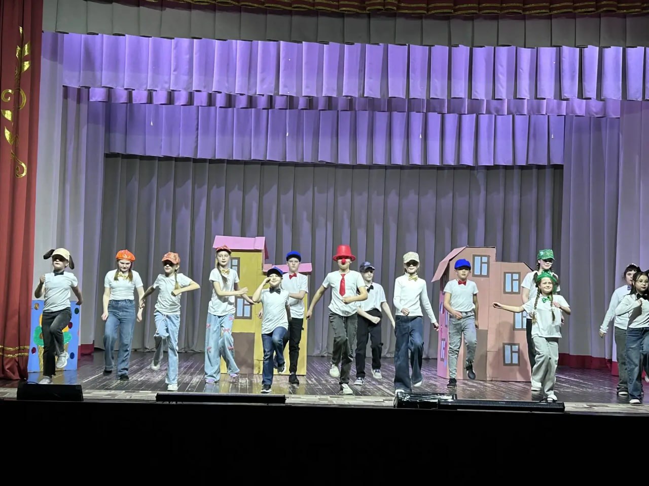 Культурные события объединили оренбуржцев и перевальчан Культурные события объединили оренбуржцев и перевальчан