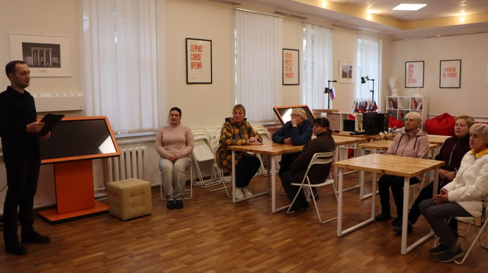 31 марта 2026 года в музее истории города Ровеньки была проведена тренировка по отработке практических действий по эвакуации персонала и посетителей музея в условиях чрезвычайной ситуации (при угрозе возникновения пожара) 31 марта 2026 года в музее истории города Ровеньки была проведена тренировка по отработке практических действий по эвакуации персонала и посетителей музея в условиях чрезвычайной ситуации (при угрозе возникновения пожара)