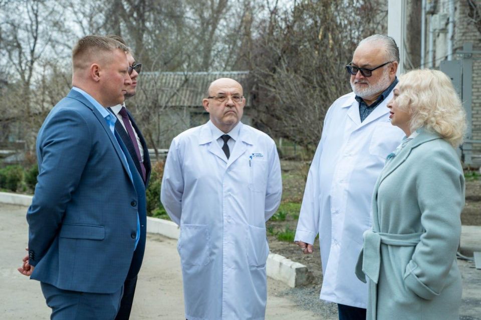 Амбулаторное отделение и дневной стационар для реабилитации открылись после ремонта в Луганской республиканской физиотерапевтической поликлинике имени профессора Щербака Амбулаторное отделение и дневной стационар для реабилитации открылись после ремонта в Луганской республиканской физиотерапевтической поликлинике имени профессора Щербака