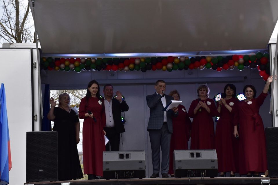 Автоклуб в селах Веселое и Кабычевка: праздник культуры добрался и до вас! Автоклуб в селах Веселое и Кабычевка: праздник культуры добрался и до вас!