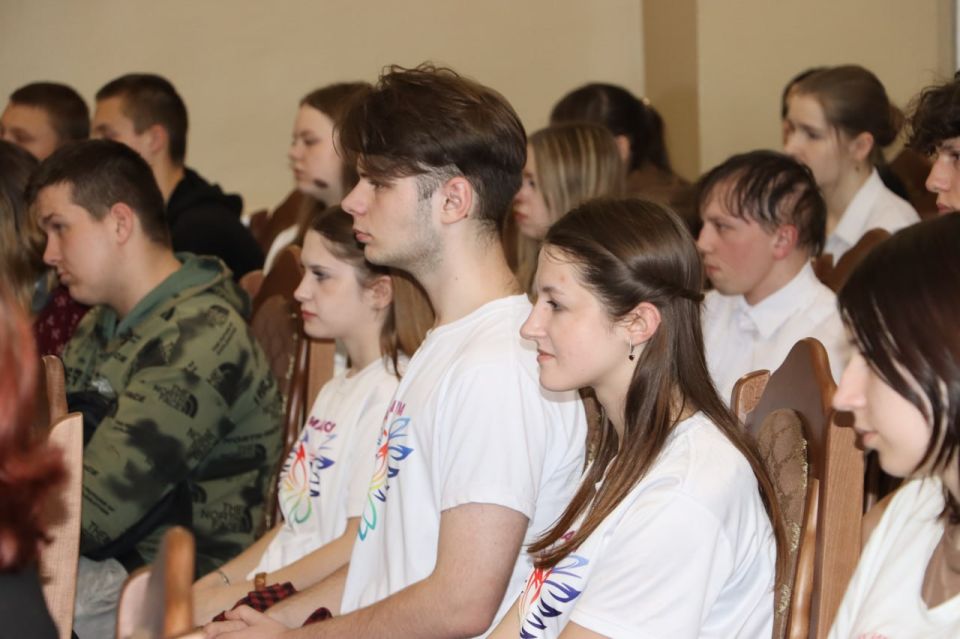 В Стаханове презентовали проект «Стахановский характер. Формула успеха» В Стаханове презентовали проект «Стахановский характер. Формула успеха»