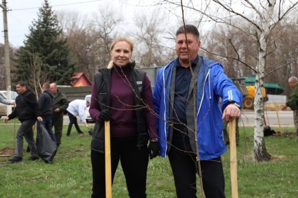 Глава ЛНР: республика в пятый раз присоединилась к Международной акции «Сад памяти»