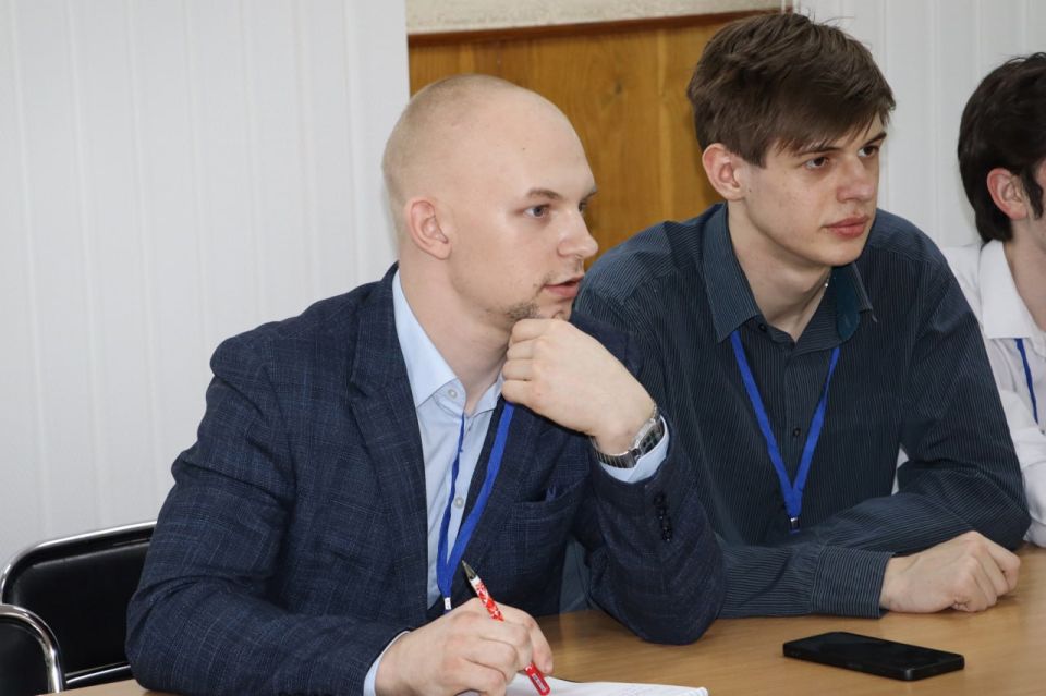 Заглянули в будущее и вспомнили о главном: как прошел Молодежный совет города Заглянули в будущее и вспомнили о главном: как прошел Молодежный совет города