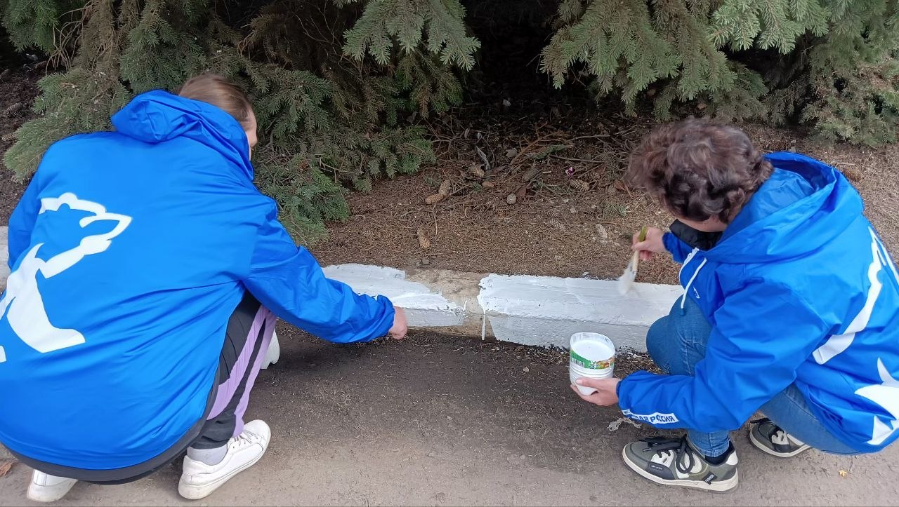 Весна в селах: дороги, бордюры и человеческая помощь Весна в селах: дороги, бордюры и человеческая помощь