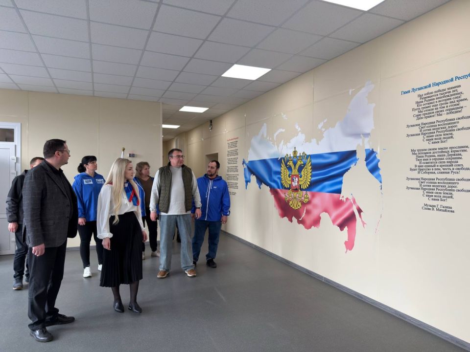 В Марковке по народной программе Единой России восстанавливают Бондаревскую гимназию В Марковке по народной программе Единой России восстанавливают Бондаревскую гимназию