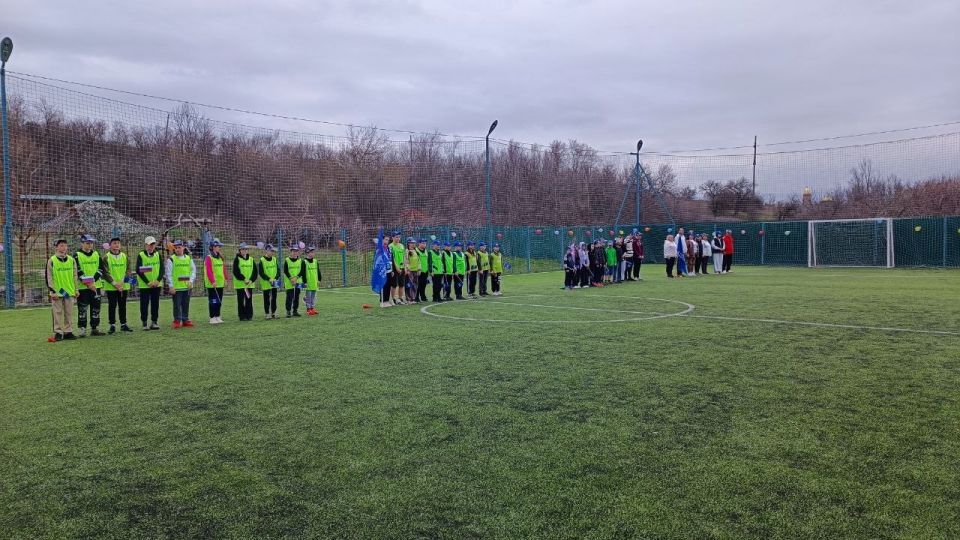 Принял участие в замечательном детском спортивном празднике "Весёлые старты", которое организовали начальник отдела по культуре, делам молодежи, спорта и физической культуре Администрации муниципального округа муниципальное... Принял участие в замечательном детском спортивном празднике "Весёлые старты", которое организовали начальник отдела по культуре, делам молодежи, спорта и физической культуре Администрации муниципального округа муниципальное...