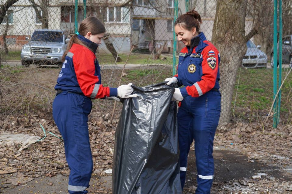 С заботой о будущем. Детские площадки – это места, где дети проводят много времени, играя и развиваясь С заботой о будущем. Детские площадки – это места, где дети проводят много времени, играя и развиваясь