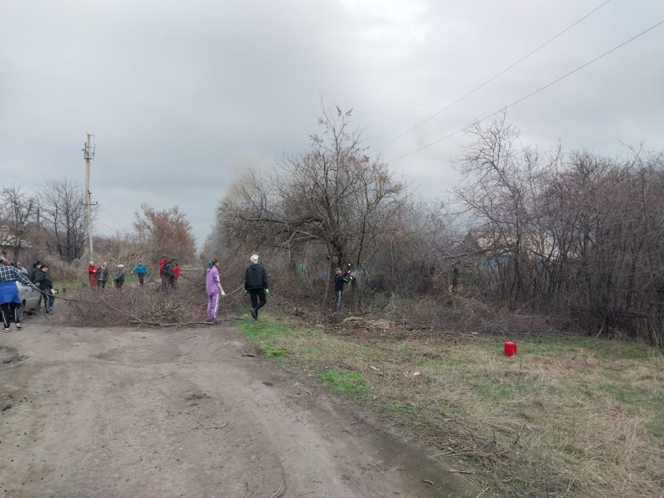 В Чернухино прошел общепоселковый субботник В Чернухино прошел общепоселковый субботник