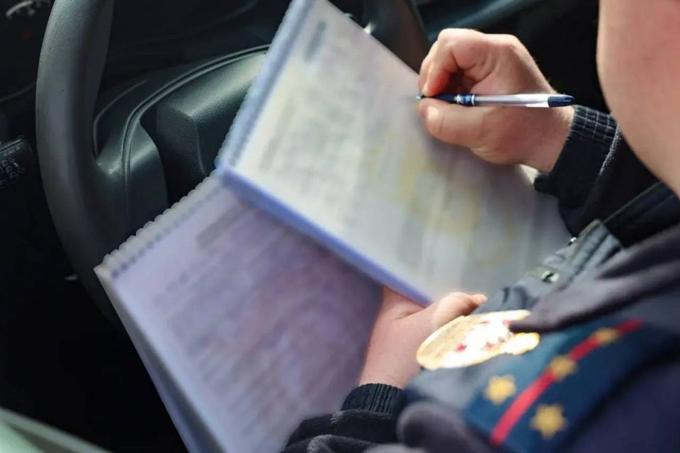 Получить разрешение на выдачу автомобиля можно по адресу: г. Луганск, ул. Линёва, 150, предоставив: Получить разрешение на выдачу автомобиля можно по адресу: г. Луганск, ул. Линёва, 150, предоставив: