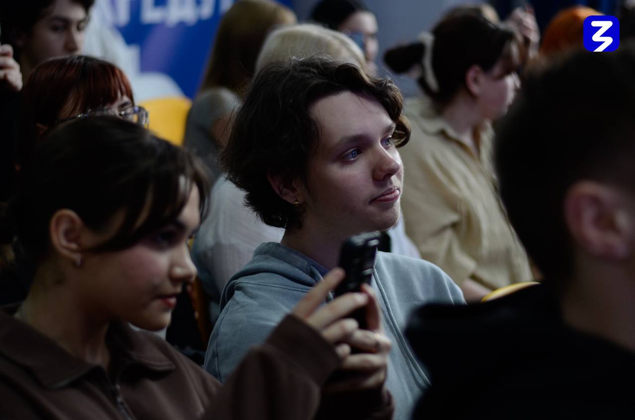 Ложные новости: как не стать жертвой манипуляции Ложные новости: как не стать жертвой манипуляции