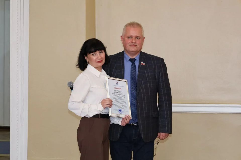 Константин Бутримов: Огонь, который передают из рук в руки: о наставничестве в Стаханове Константин Бутримов: Огонь, который передают из рук в руки: о наставничестве в Стаханове