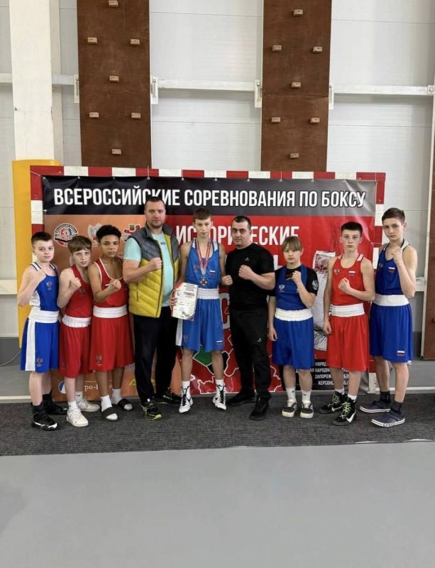 Луганские боксеры привезли победу со Всероссийских соревнований «Исторические регионы России» Луганские боксеры привезли победу со Всероссийских соревнований «Исторические регионы России»