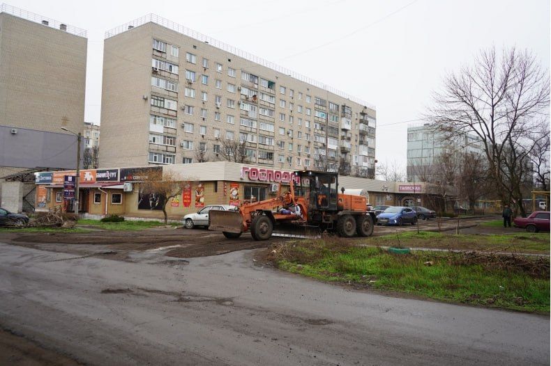В Свердловском округе коммунальщики работают по плану благоустройства округа и по обращениям граждан В Свердловском округе коммунальщики работают по плану благоустройства округа и по обращениям граждан