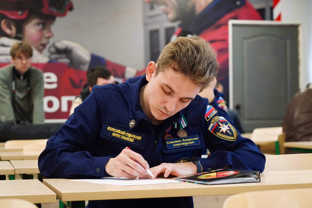 Добровольцы Луганского РО ВСКС первые в ЛНР аттестовались как «спасатели»