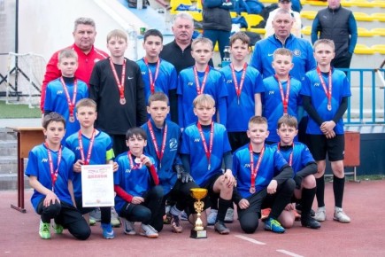 ����������� ���������� ��������� ������ ����� �� ������ ������-����� � �������������