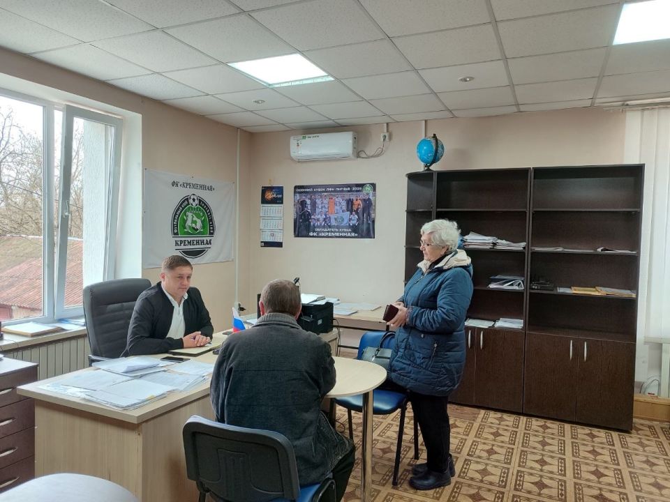 Исполняющий обязанности Главы МО Владимир Запорожец провел плановый прием граждан Исполняющий обязанности Главы МО Владимир Запорожец провел плановый прием граждан