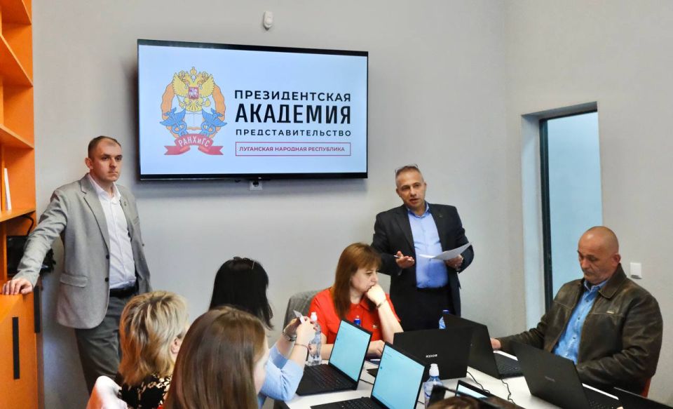 В целях определения готовности государственных гражданских служащих Министерства чрезвычайных ситуаций Луганской Народной Республики к прохождению кадровых процедур, выявления сильных и слабых кадровых позиций, а также... В целях определения готовности государственных гражданских служащих Министерства чрезвычайных ситуаций Луганской Народной Республики к прохождению кадровых процедур, выявления сильных и слабых кадровых позиций, а также...