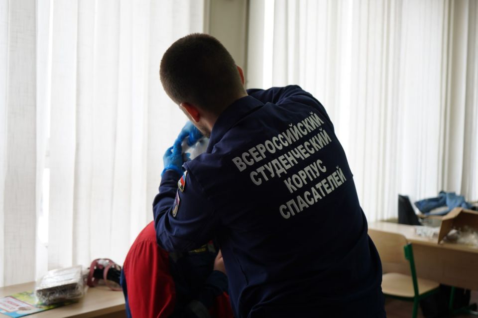Специалисты Луганского центра медицины катастроф вошли в состав комиссии по аттестации добровольцев Луганского РО ВСКС Специалисты Луганского центра медицины катастроф вошли в состав комиссии по аттестации добровольцев Луганского РО ВСКС