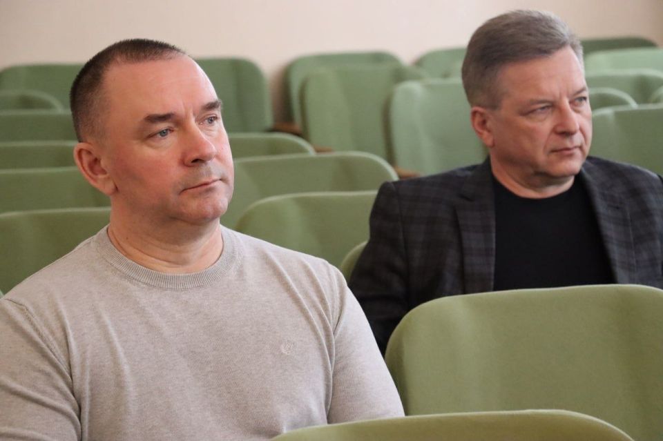 Яна Сылкина: Продолжаем системную работу с первичными отделениями партии "ЕДИНАЯ РОССИЯ" Яна Сылкина: Продолжаем системную работу с первичными отделениями партии "ЕДИНАЯ РОССИЯ"