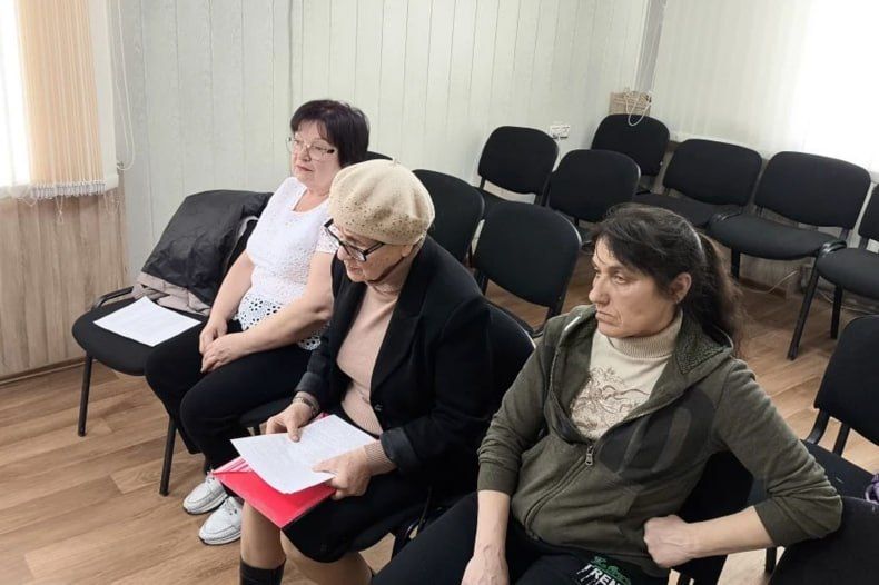 Юристы из Хакасии провели видеоконсультацию для жителей Червонопартизанска Юристы из Хакасии провели видеоконсультацию для жителей Червонопартизанска