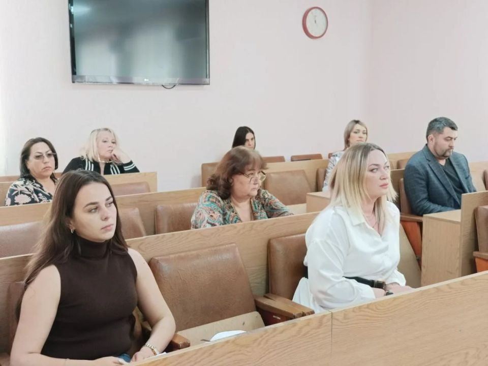 Андрей Рубанцов: Заседание муниципального штаба «Зарница 2.0» в Ровеньках: готовимся к военнопатриотической игре! Андрей Рубанцов: Заседание муниципального штаба «Зарница 2.0» в Ровеньках: готовимся к военнопатриотической игре!