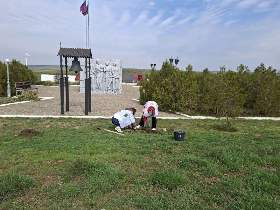 В знак вечной памяти и благодарности В знак вечной памяти и благодарности