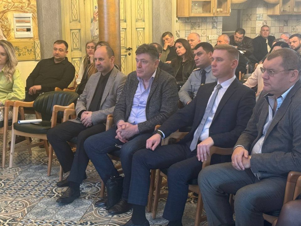 Игорь Рябушкин: Принял участие в отчетном мероприятии Союза содействия развитию промышленности и торговли ЛНР Игорь Рябушкин: Принял участие в отчетном мероприятии Союза содействия развитию промышленности и торговли ЛНР