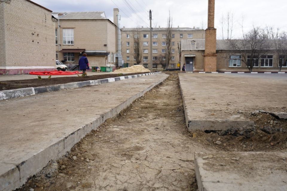 В Свердловском колледже регион-шеф выполняет ремонт спортзала В Свердловском колледже регион-шеф выполняет ремонт спортзала